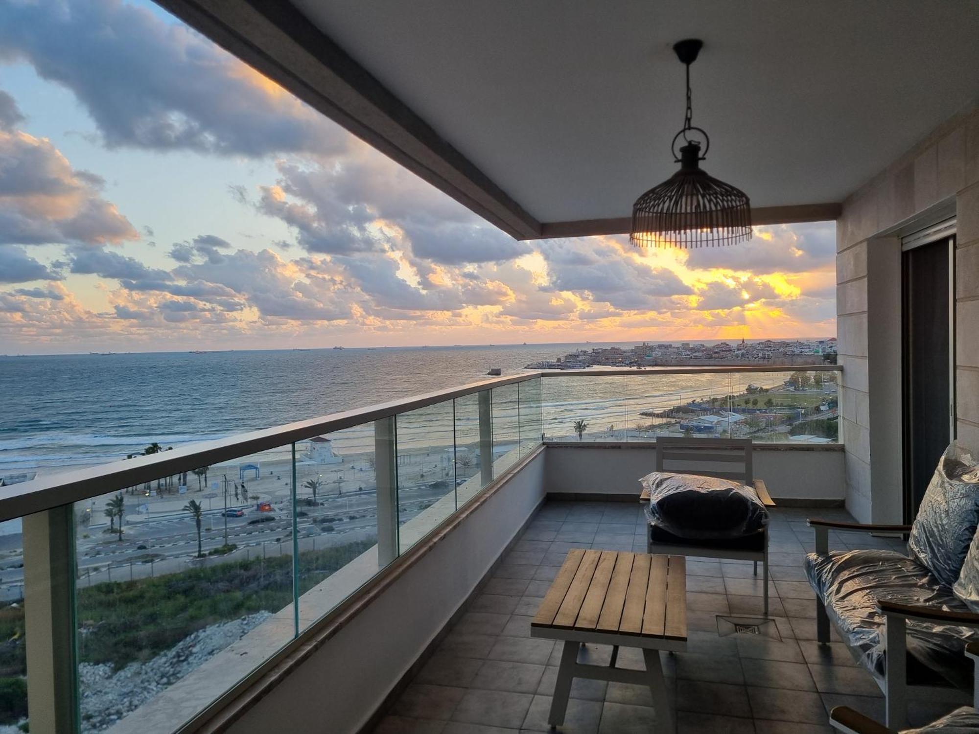 Beachfront Gallery 아코 외부 사진
