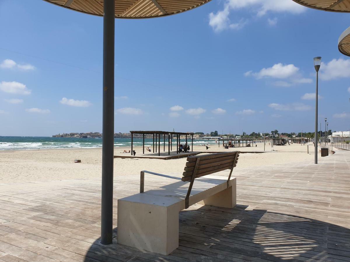 Beachfront Gallery 아코 외부 사진